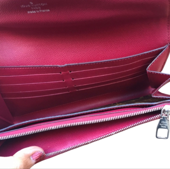 ✨️LOUIS VUITTON MONOGRAM MARIE ROSE EPI WALLET - Picture 8 of 15